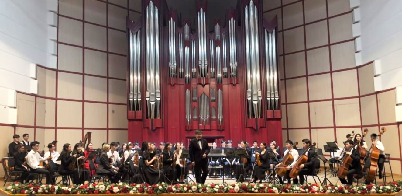 College Symphony Orchestra of Kazakh National University of Arts — Middle East Classical Music Academy